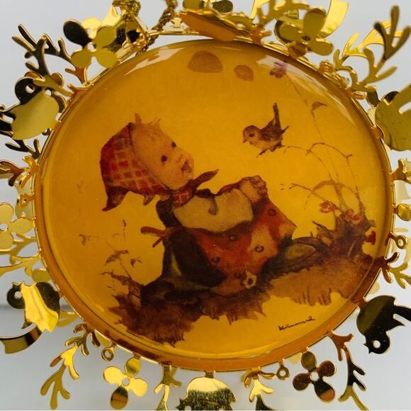 1986 Hummel Gold Ornament - Picture 5 of 10